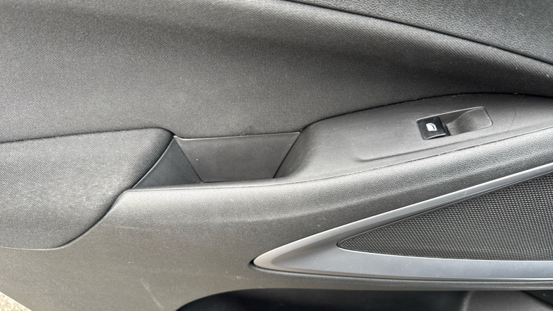 Vauxhall Crossland X 1.5 Turbo D ecoTec [102] SE Nav 5dr [Start Stop] Diesel Hatchback